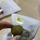 쌀콩쌀콩 | 에이블리_가치과자 쌀볼, 콩볼, 큐브 활먹 후기