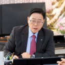 솟다
