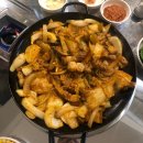 김재완원조돼지김치구이 이미지
