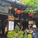 배공중화장실 | 베트남여행 해질녘"호이안 올드타운"당일치기 후기 [못카페/반미프엉/소원배/발마사지]