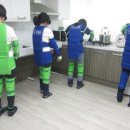 김유진 안경 이미지