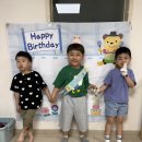성진이의 생일을 축하합니다🥳🎉🎂😘🎊 이미지