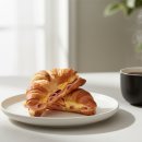 클래식기타 A | 베키아에누보 클래식 햄치즈크루아상 샌드위치 솔직 후기