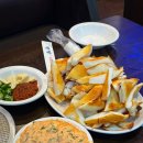 무지개 | 인스타 맛집일까요? 동대문 무지개 호프 솔직 후기, 갑오징어 후기🦑🍺(예약 방법)