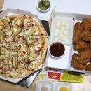 투존치킨&피자