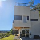 행복이 피어나는 카페 이미지