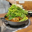 선이로1R | 선부동감자탕맛집 미나리가 들어가 더 맛있는 종로해장국감자탕