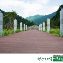 이번에 시공된 대전의 한 건물 야외 계단데크 합성목재 시공모습 이미지