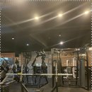 어셈블 짐 피트니스 이미지