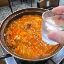 [은주정]김치찌개 찐 맛집- 쌈 싸 먹는 김치찌개 노포 맛집! 소주가 술술 들어가~