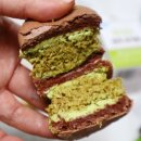 CU 편의점 앞 횡단보도 | cu 카다이프 찹쌀떡 쫀득마카롱 씨유 편의점 두바이 쫀득쿠키 후기