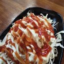 진짜 전주의 속살을 마주하는 길 | “운동 후 이 맛? 전주 신시가지 훌랄라 참숯 치즈 양념구이 한 잔”