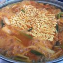 통돼지 두루치기 김치찌개 전문점 이미지