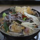 동피랑굴촌 - 통영시 중앙시장4길 6-27 | 동피랑굴촌