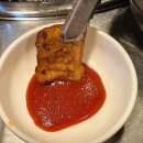 원조꼬리치는돼지 이미지