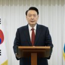 [단독] “관저 경호처 직원들 ‘윤석열 안마’ 동원 됐다” 제보…해외순방 때 ‘안마 전담’ 동행 이미지