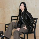 배우 송혜교, 감탄 자아내는 여신 비주얼…우아함 가득 미모 카키색 민소매 베스트 이미지