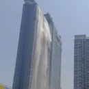 어제 방콕에서 지진난 빌딩 수영장 위에서 찍은 영상 이미지