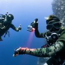 블루홀(BLUE HOLE) 이미지