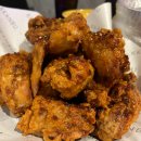 1004치킨 이미지