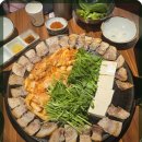 무쇠김치삼겹 - 부산진구 중앙대로680번가길 33 | 무쇠김치삼겹