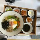 메밀과만두가있는모퉁이 이미지