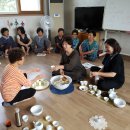 꿈틀거리는 마을 이미지