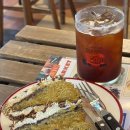 킴스베리 | 송리단길 빵 카페 킴스델리마켓 두바이 소라빵 후기