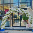 아덴블랑제리 온천천점, 독창적인 메뉴 크로피가 돋보이는 카페