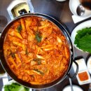 닭이봉 춘천닭갈비 이미지