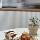 베스킨라빈스한성대역점 | 성신여대입구역 카페 추천 파운드케이크 맛집 성북천 카페 한입