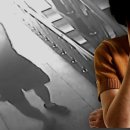 "용변 보는 모습 훔쳐봤지!" 신고한 여성…참교육 당했다 이미지