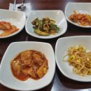 부용돼불백반 이미지