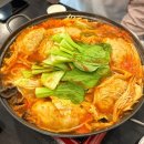 팔현만두 이미지