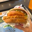 삼정푸드 | [맛집] 김해 맥도날드 삼정DT점 방문 후기(상하이 버거, 불고기 버거, 맥치킨 버거)