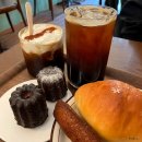 카페 플로브(cafe Fleuve) | '서울까치산' 까눌레 휘낭시에 구움과자 맛집 골목 카페, 플래브 베이커리