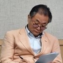 노동자의 작은도서관 사람 이미지