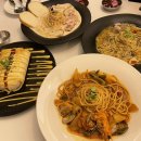 다나(DANA)성서계명대점 이미지