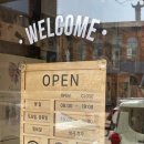 구름나그네 | 광주 광산구 구름곶 카페 차분함이 느껴지는 신창동 성당 앞 카페 방문 후기