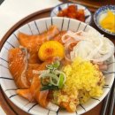 수원역 맛집 핵밥 일본가정식 연어덮밥 매운라멘 후기