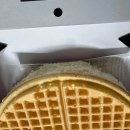 딸기도넛자두커피 이미지