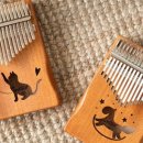 작은 엄지 피아노 칼림바 이미지