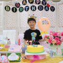 권다현 왕자님 생일파티 이미지