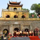 베트남 하노이에 있는 탕룽 황성을 가다 이미지