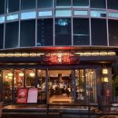 룡룡버거 하우스 성수점 | ❗️서울 / 성수동❗️ 홍콩 감성 가득한 마라치킨버거?! 성수 핵심에 뜬 ‘룡룡버거하우스’ 방문 후기