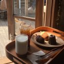 270-3037 | 용산 카페 : 지브리 감성과 도토리 마들렌 l 도토리 Dotori