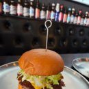 노작공원(오산천변) | 동탄 노작공원 맛집: 버거프레스에서 수제버거와 맥주 한잔하고 오산천 벚꽃 산책 추천!