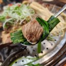 너구리밥집 | 신당역 맛집 얼큰한 국물의 선지 국밥과 뼈갈비 수육이 있는 든든한 밥집 팔팔너구리 해장 후기