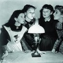 Little Women 이미지