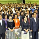 강릉시 여성대회 마쳐, 정윤교님 여성봉사상 받아(사진1) 이미지